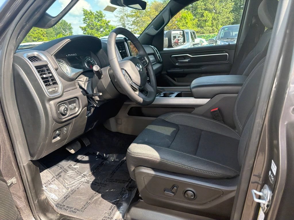 Used 2025 RAM 1500 Big Horn AWD/4WD image 11