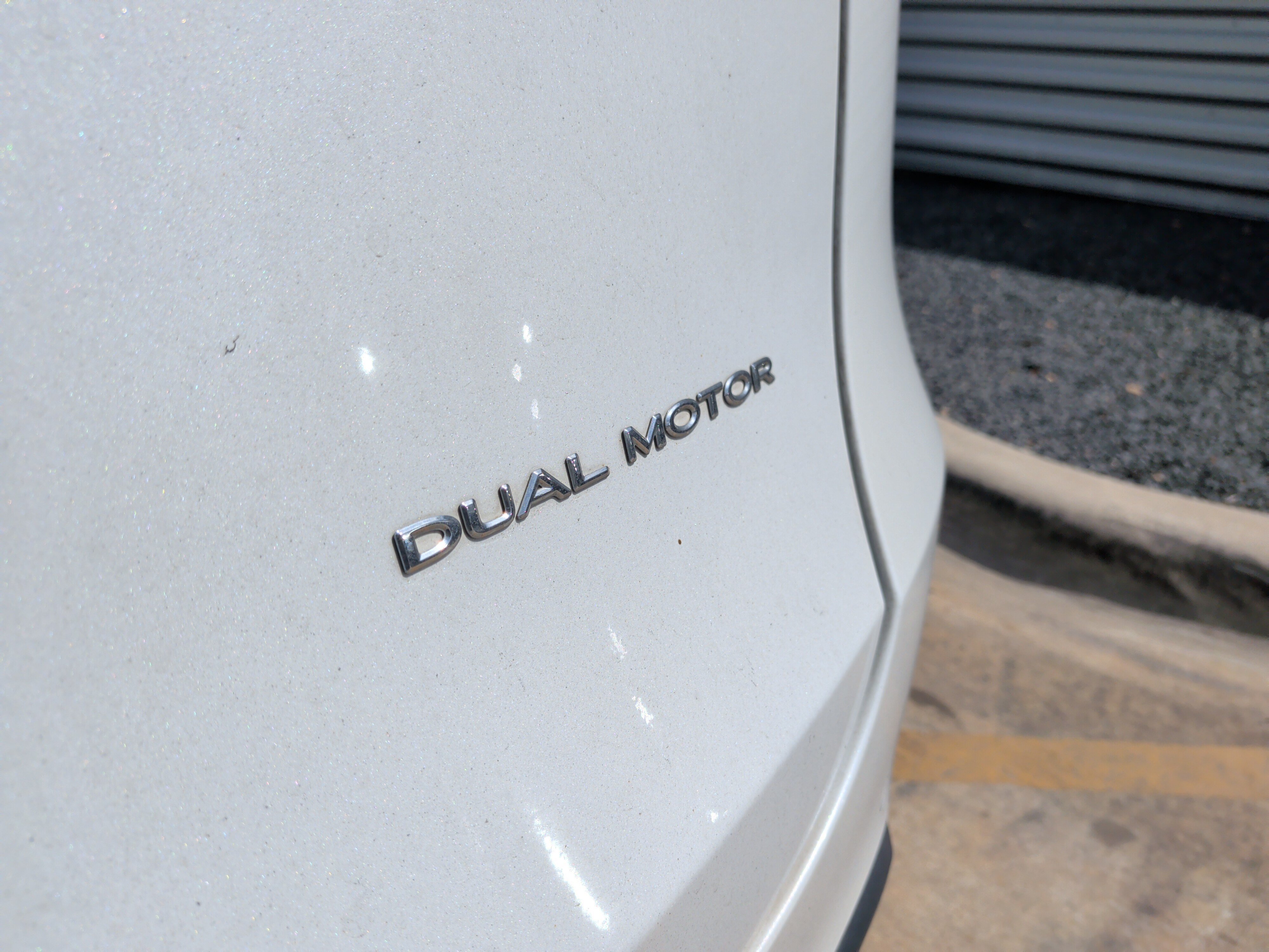 Used 2021 Tesla Model Y Long Range AWD/4WD image 37