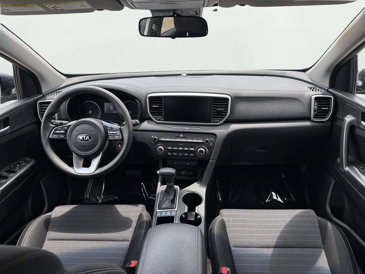 Used 2020 Kia Sportage LX w/ LX Popular Package AWD/4WD image 14