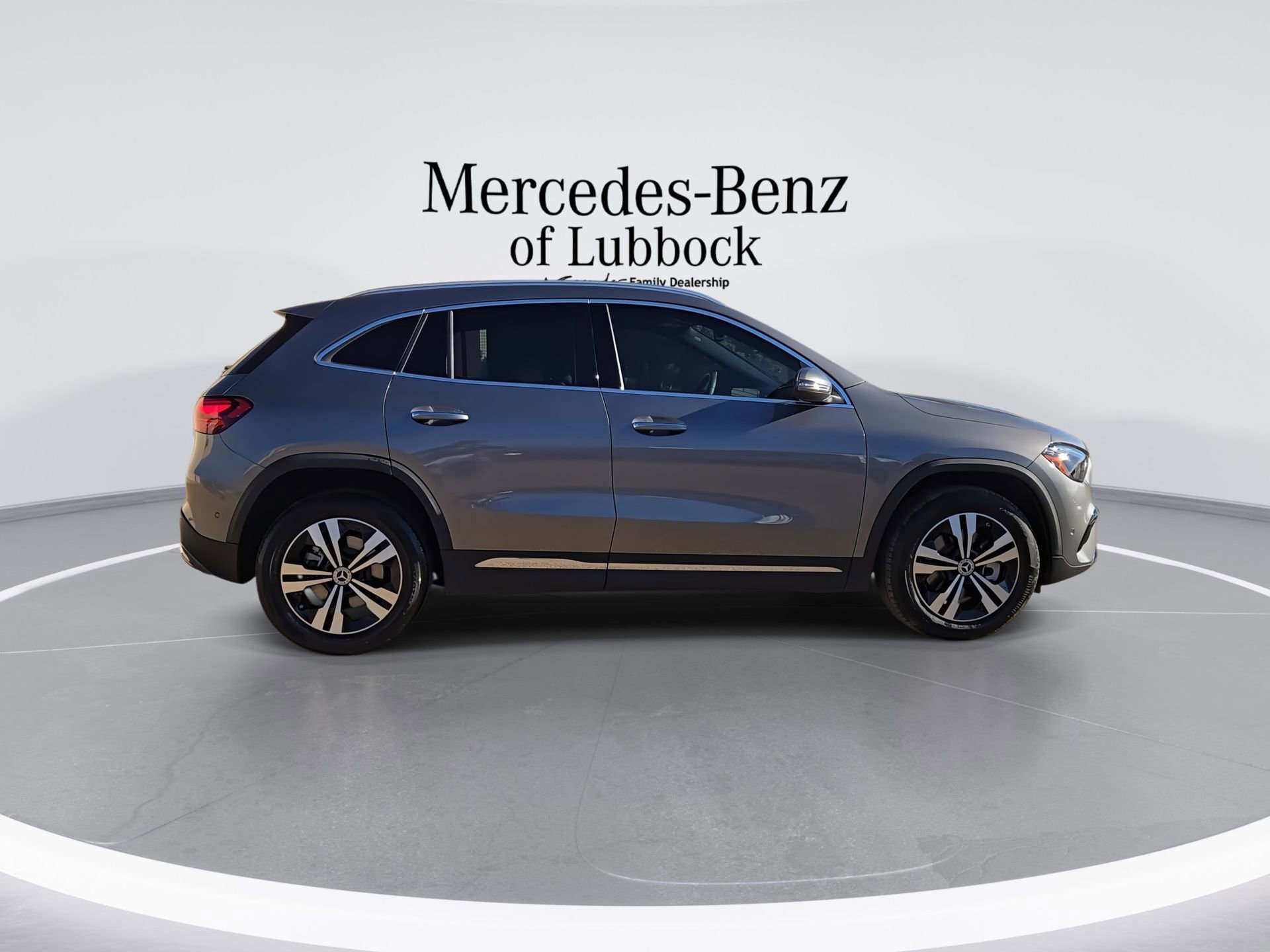 New 2025 Mercedes-Benz GLA 250 4MATIC image 9