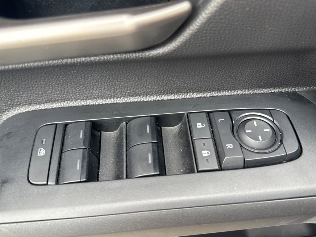 Used 2024 Toyota Tacoma TRD Off-Road image 20