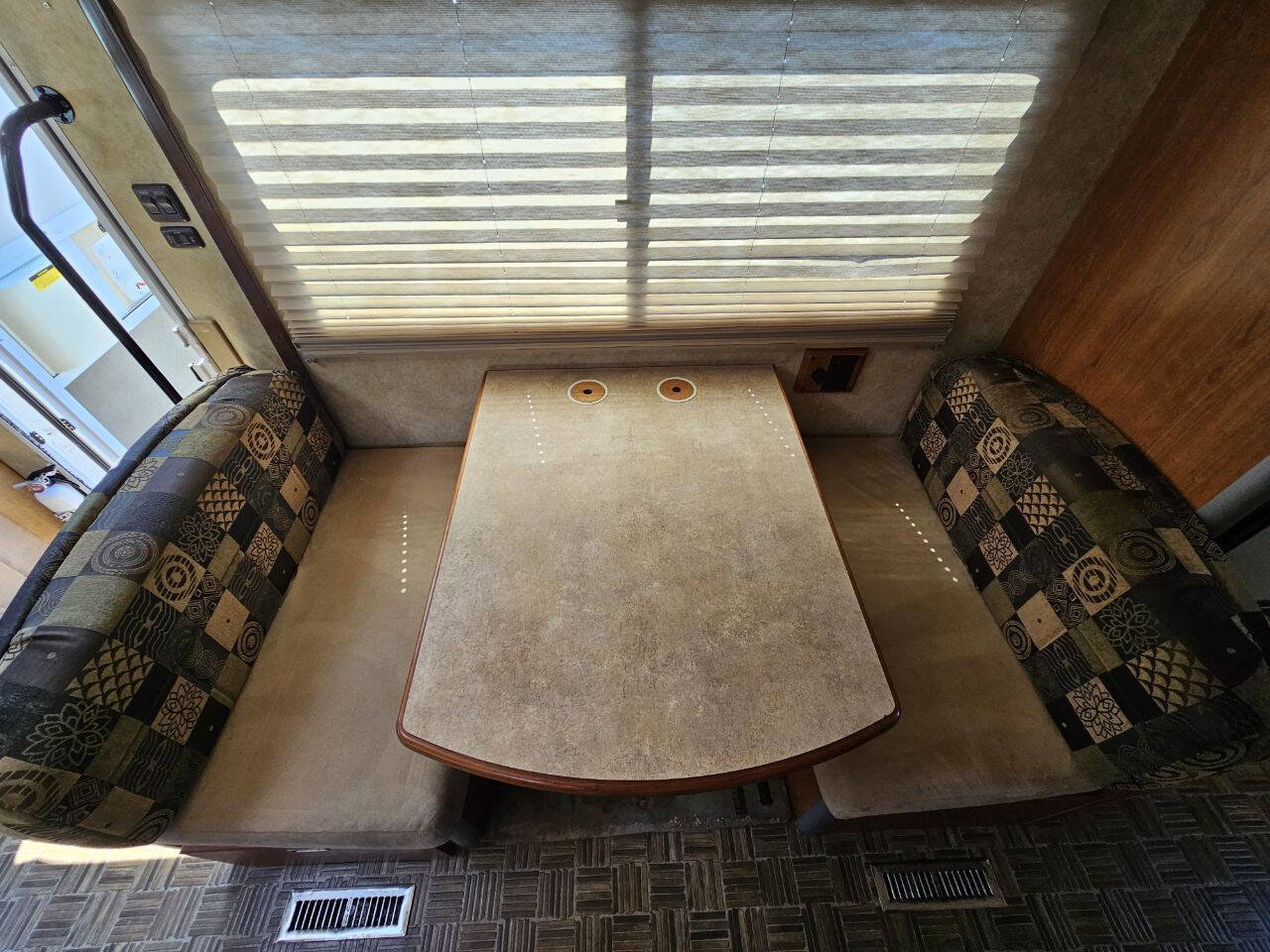 Used 2007 Dodge Sprinter 3500 image 33