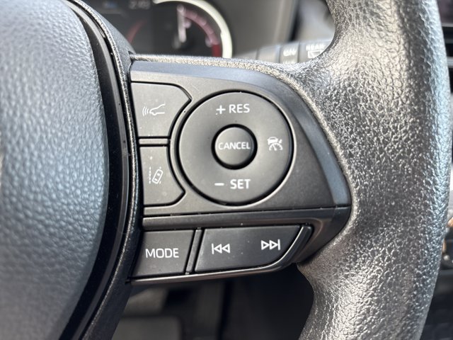 Used 2025 Toyota RAV4 XLE w/ Convenience Package FWD image 22