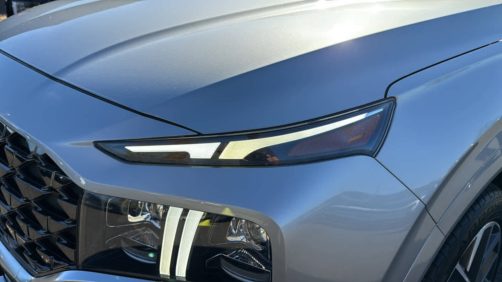 Used 2022 Hyundai Santa Fe Calligraphy image 9