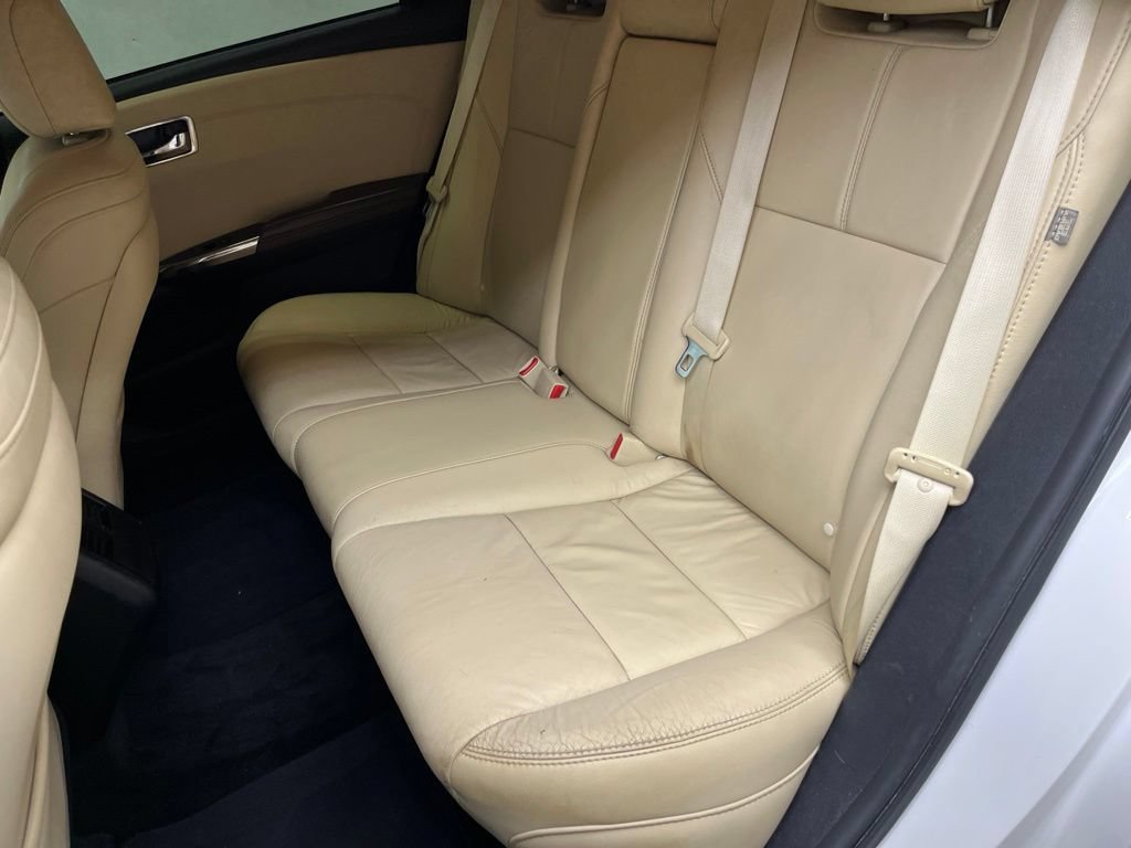 Used 2015 Toyota Avalon XLE FWD image 17