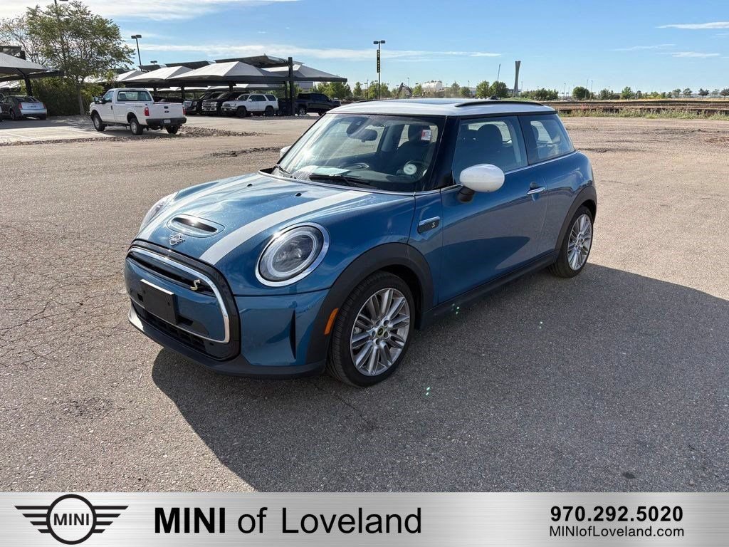 Used 2024 MINI Cooper SE w/ Signature Upholstery Package FWD image 1