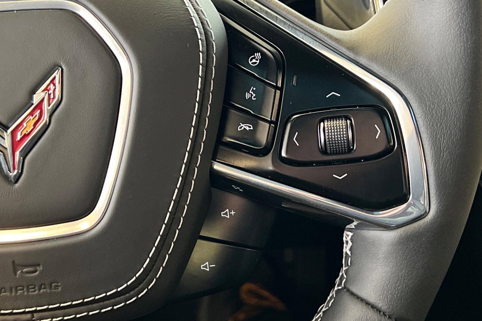 New 2025 Chevrolet Corvette Stingray Preferred Cpe w/ Z51 Performance Package image 19