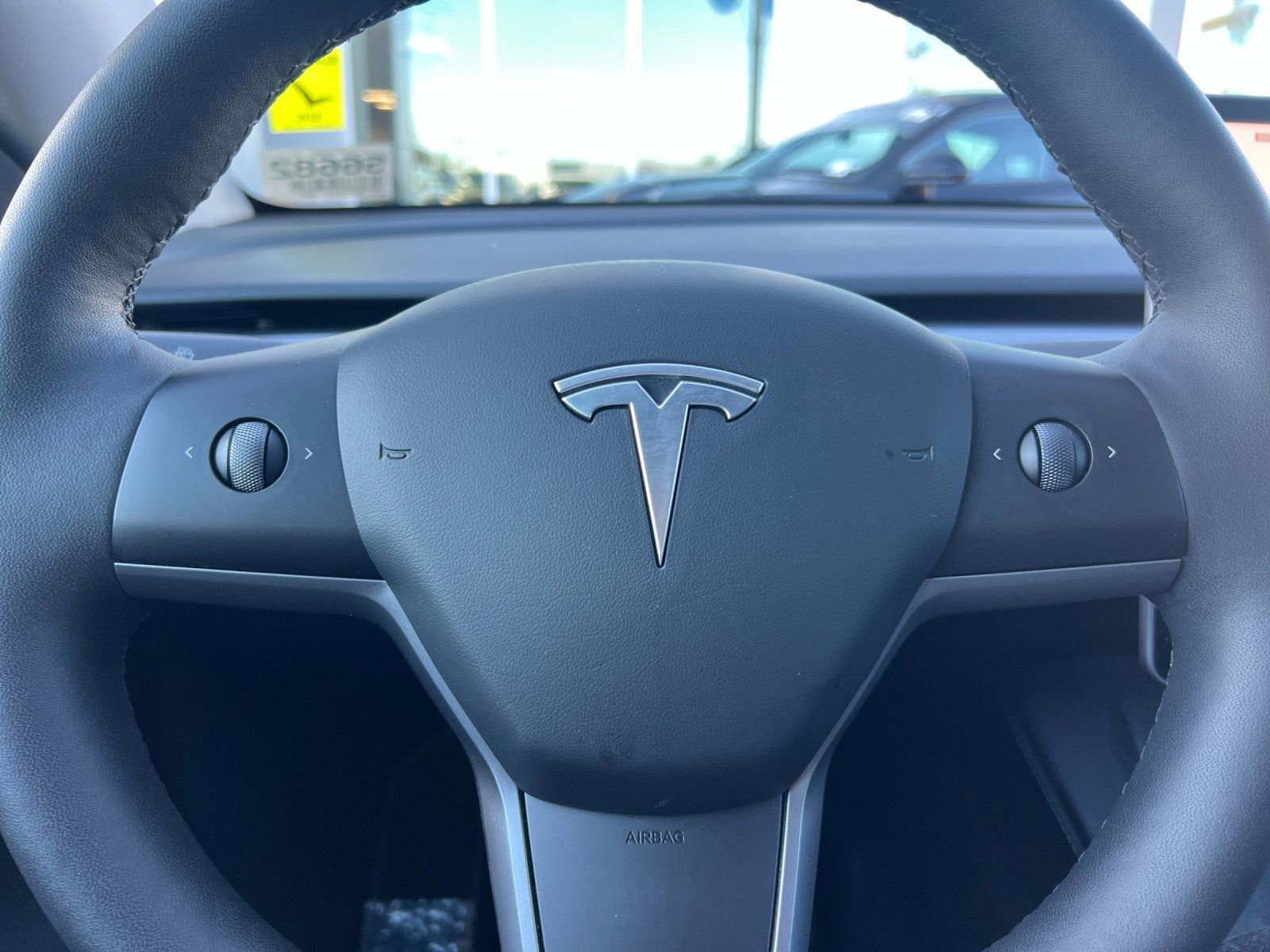 Used 2023 Tesla Model Y Long Range image 23