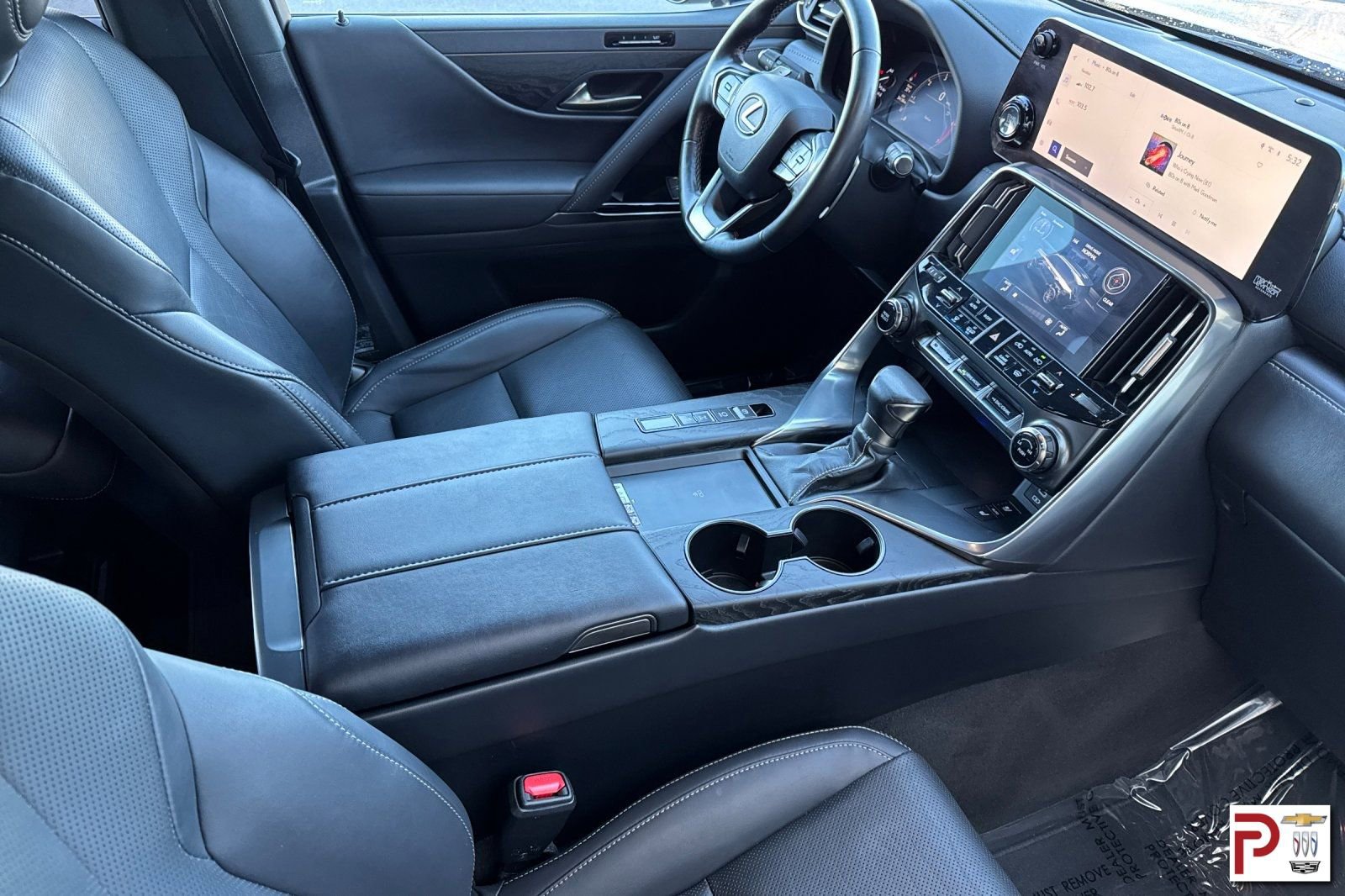 Used 2023 Lexus LX 600 4WD w/ Interior Upgrade Package image 21