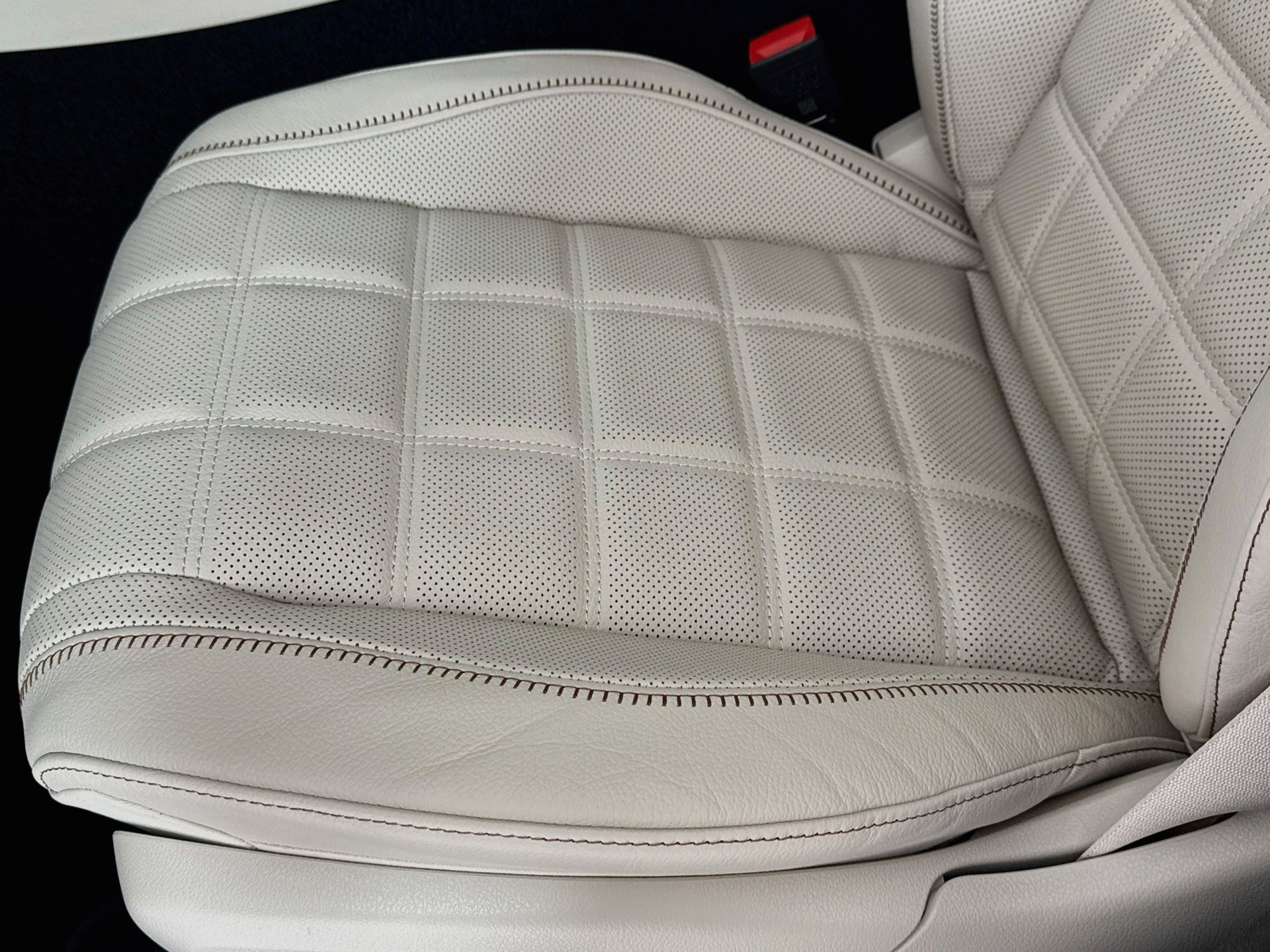 New 2027 Mercedes-Benz GLS 450 4MATIC image 21