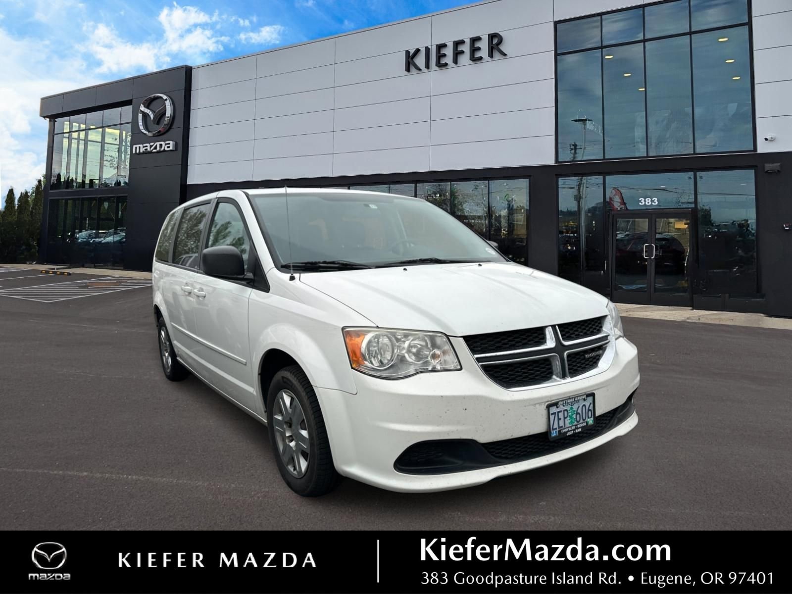Used 2012 Dodge Grand Caravan SE image 1