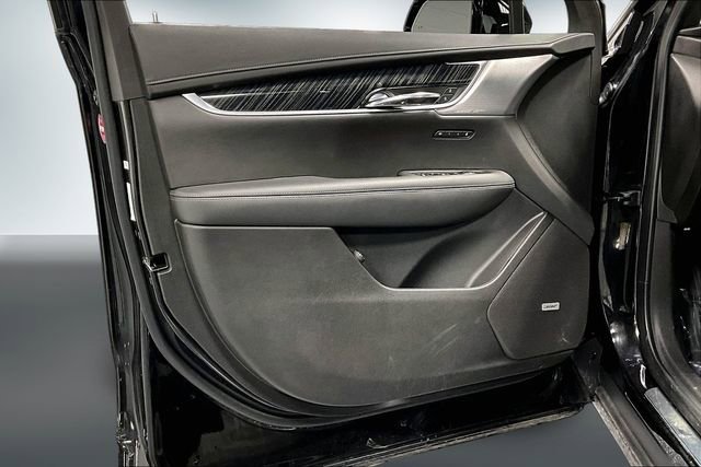 Used 2020 Cadillac XT6 Premium Luxury image 21