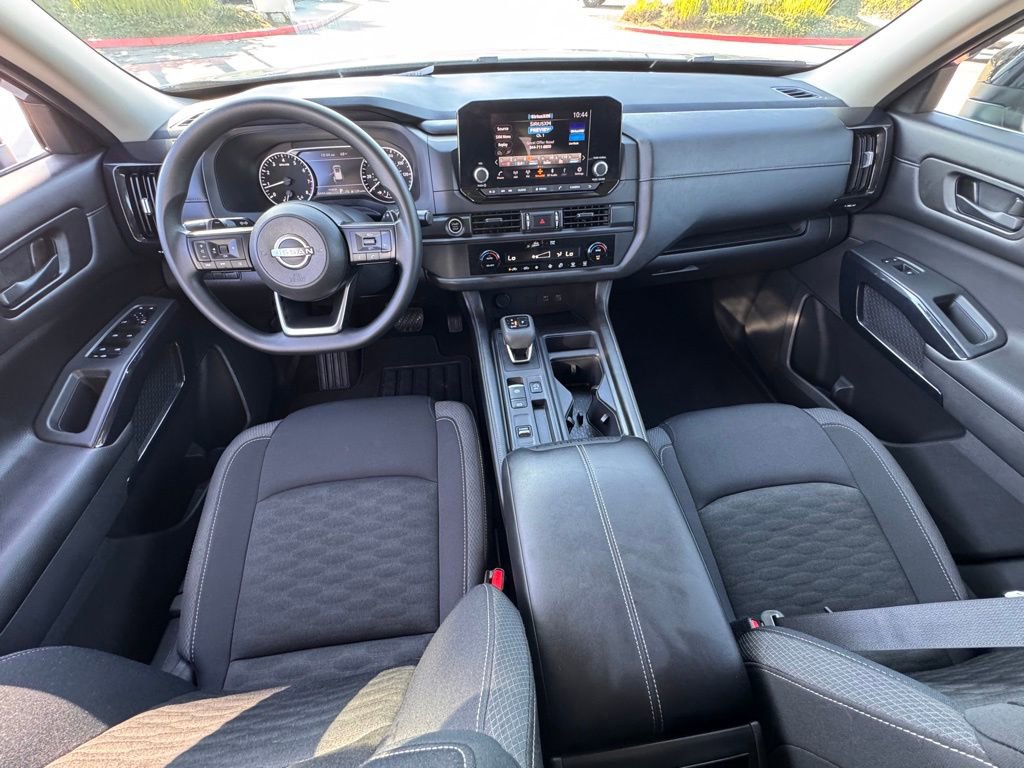 Certified 2024 Nissan Pathfinder S image 20