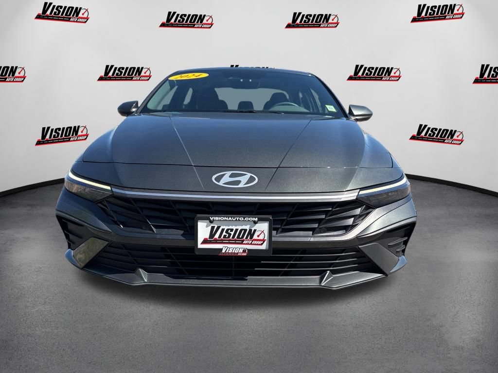 Certified 2024 Hyundai Elantra SEL FWD video 2