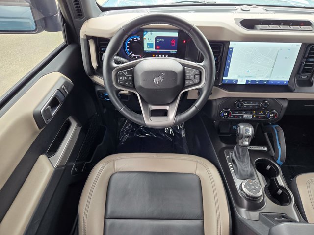 Used 2023 Ford Bronco Wildtrak AWD/4WD image 16