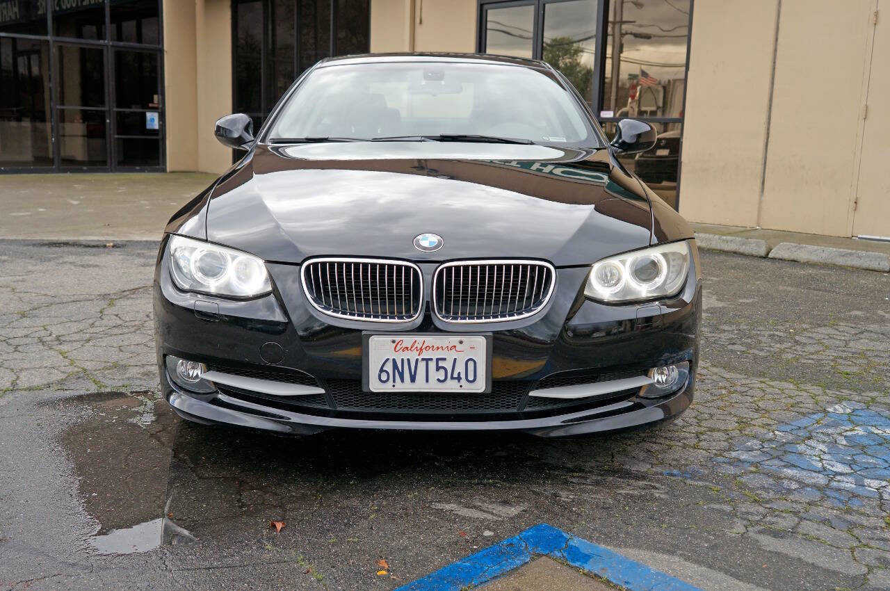 Used 2011 BMW 335i Coupe image 12