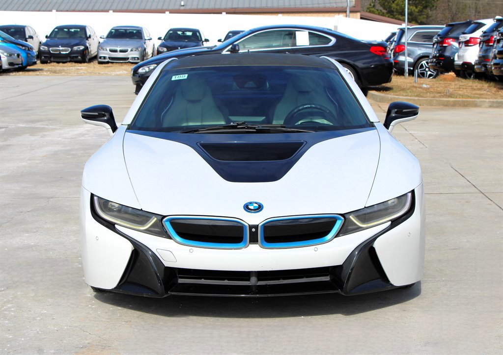 Used 2015 BMW i8 image 13