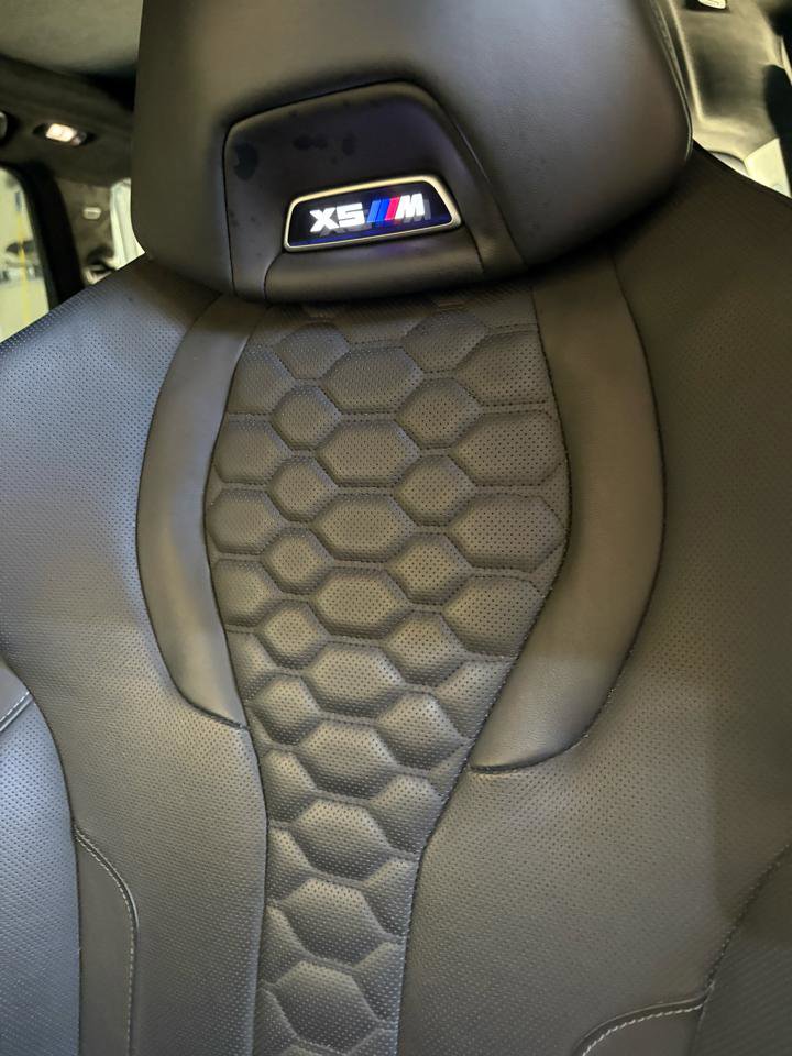 Used 2022 BMW X5 M Competition w/ Competition Package 2 image 8