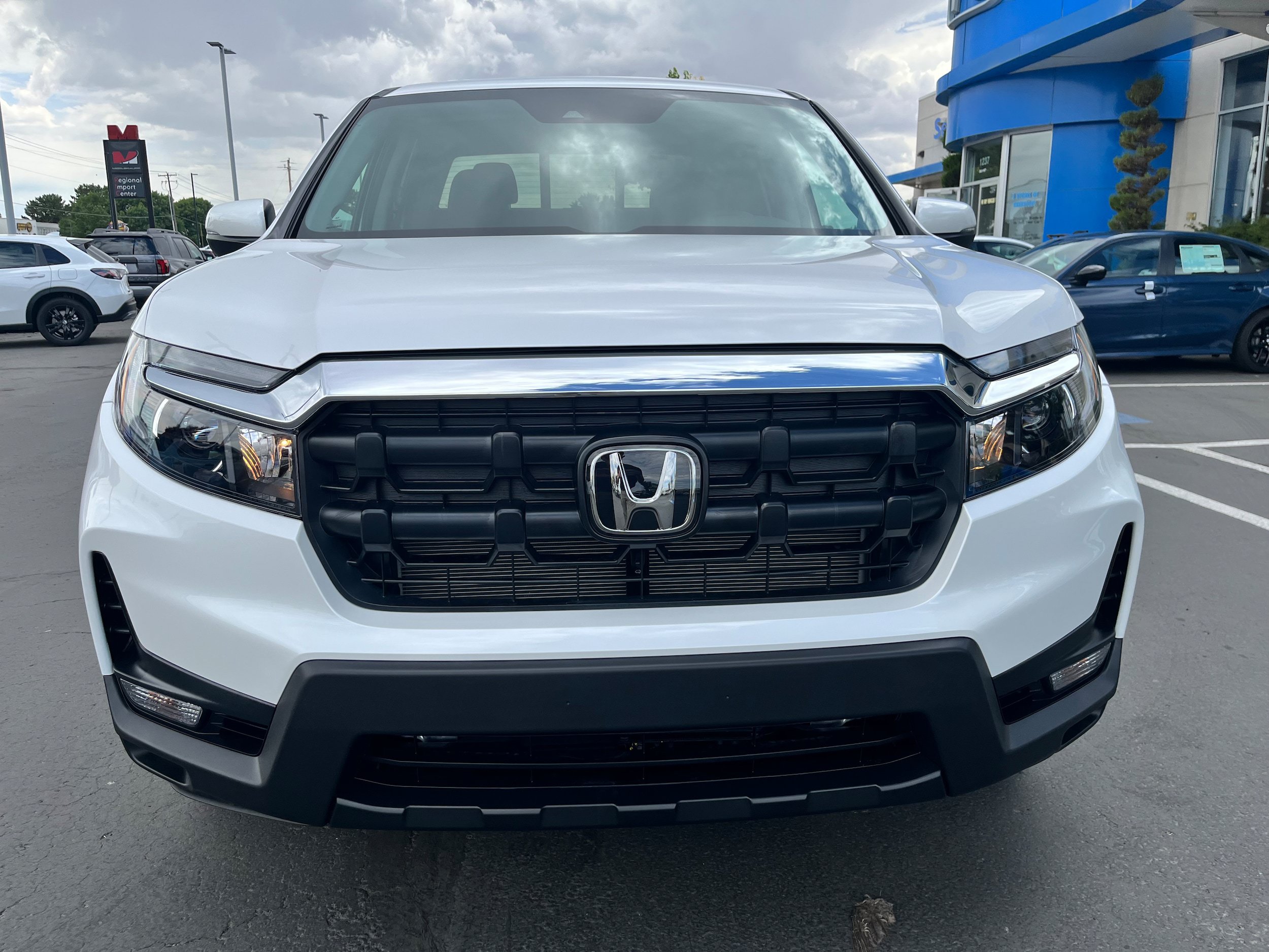 New 2026 Honda Ridgeline RTL image 2