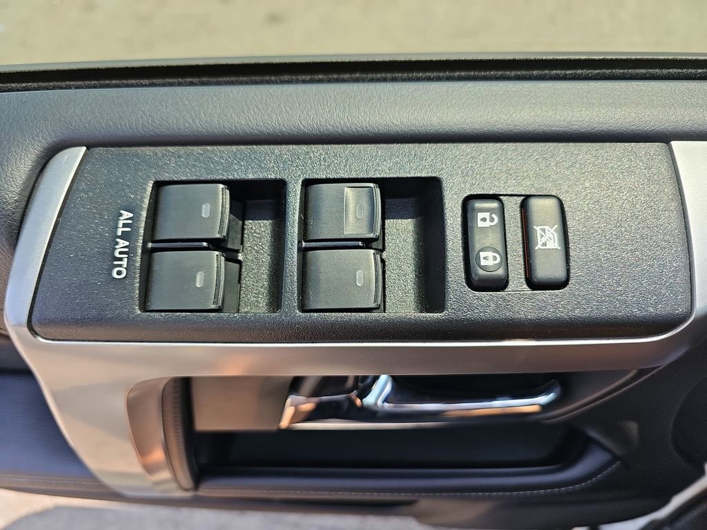 Used 2024 Toyota 4Runner SR5 RWD image 30