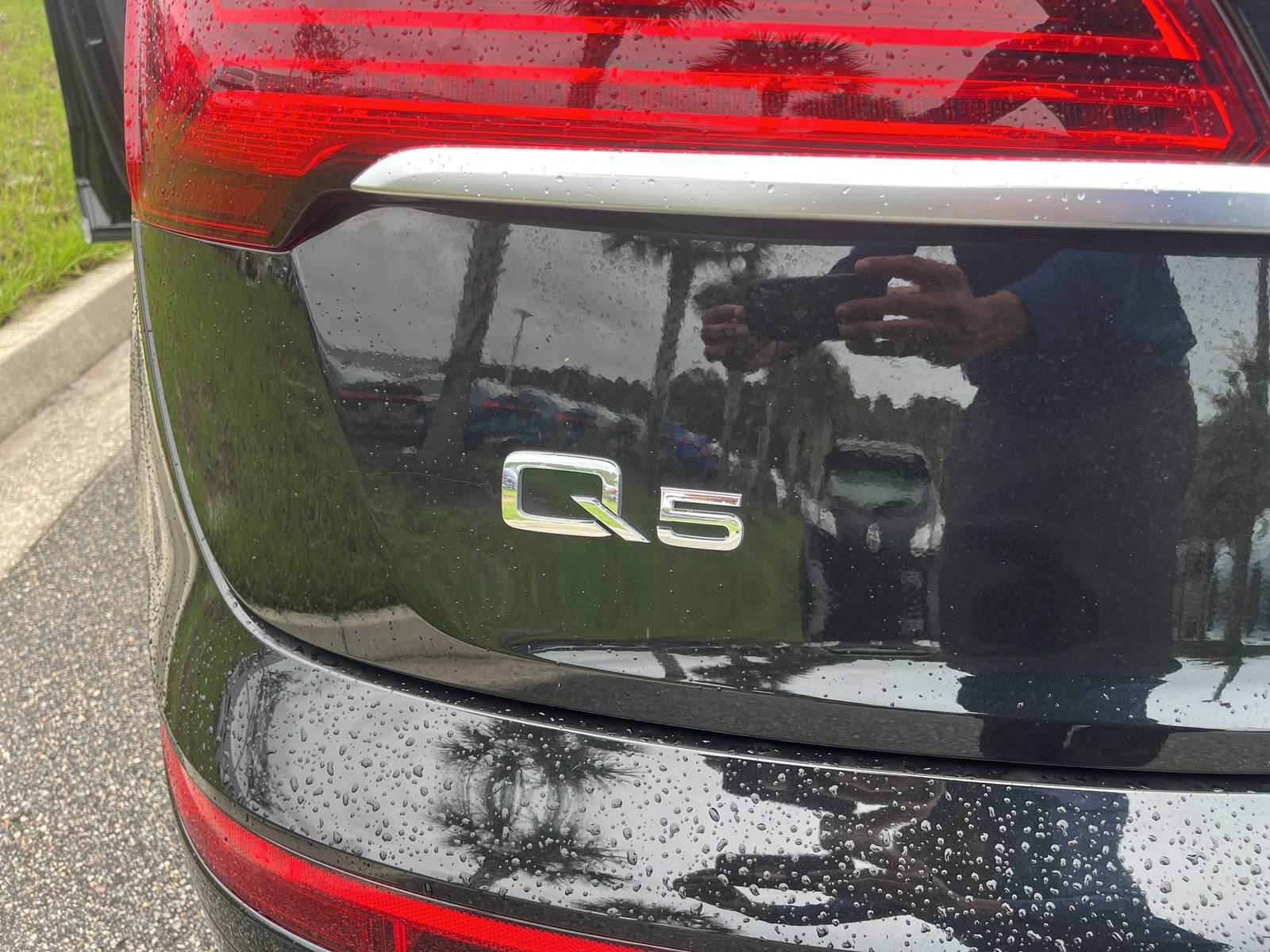 Certified 2024 Audi Q5 2.0T Premium Plus AWD/4WD image 11