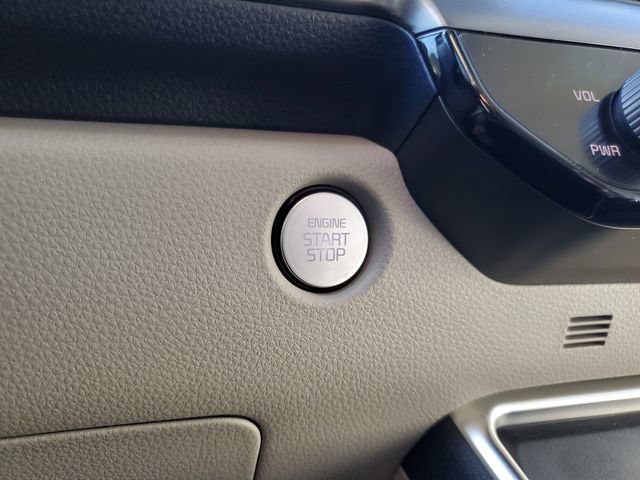 New 2026 Kia Carnival SX w/ SX Dark Edition Package image 28