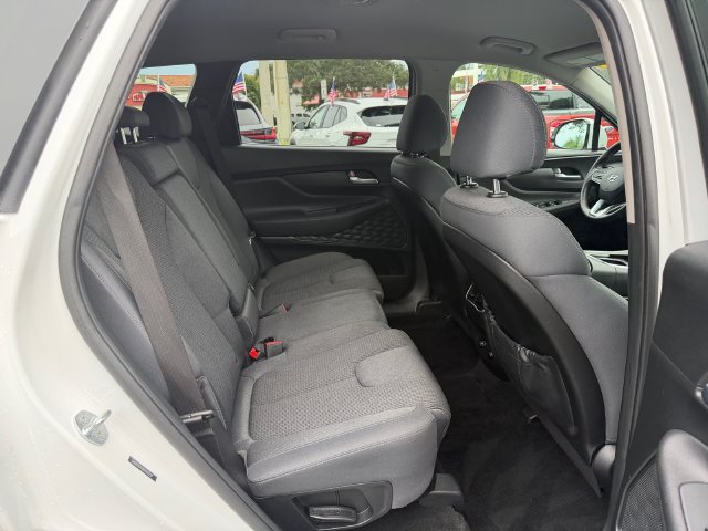 Used 2023 Hyundai Santa Fe SEL FWD image 17