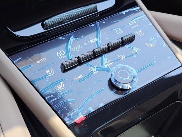 New 2025 Porsche Cayenne S image 34