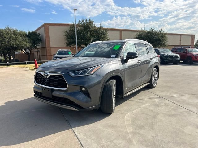 Used 2023 Toyota Highlander Platinum AWD/4WD image 8