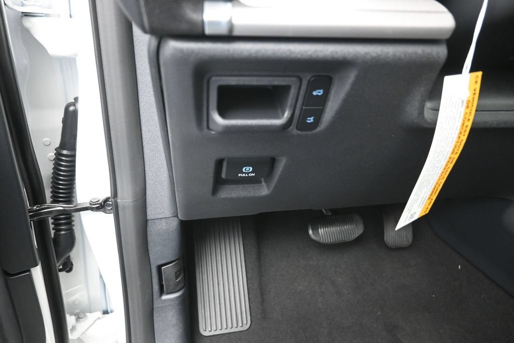 New 2026 Ford Expedition Active RWD image 13