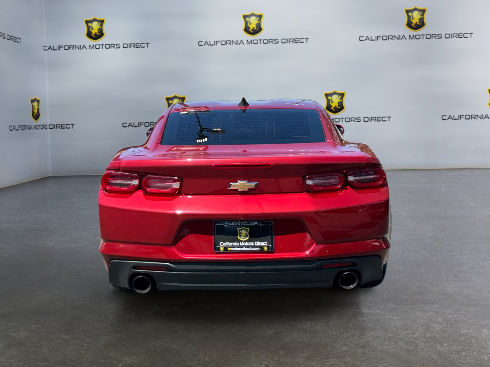 Used 2020 Chevrolet Camaro LT RWD image 4