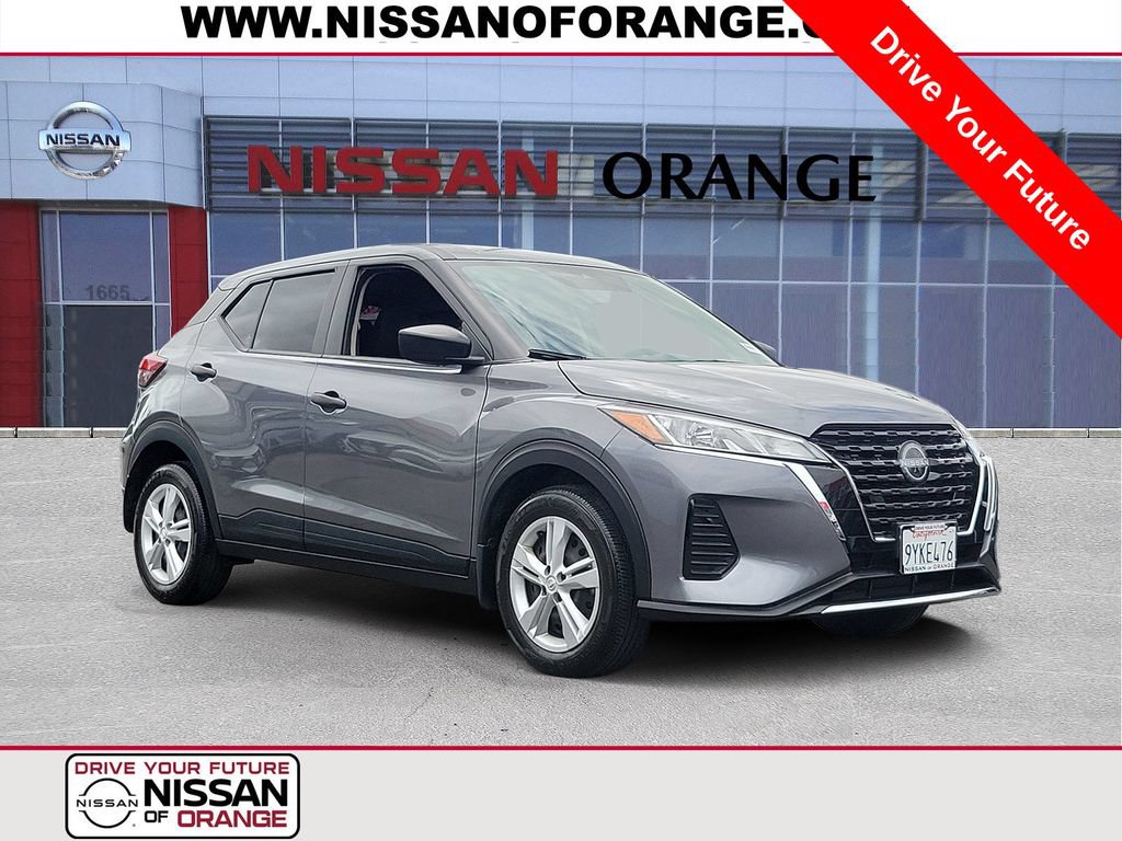 Used 2024 Nissan Kicks S FWD image 1
