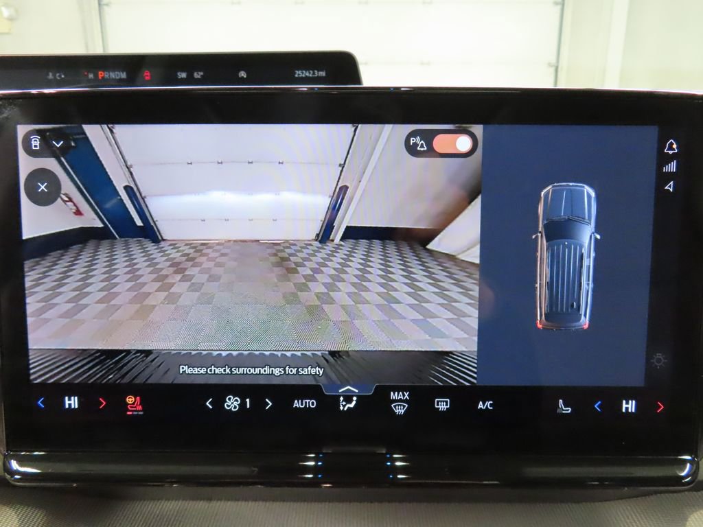 Used 2025 Ford Expedition Max Active image 23