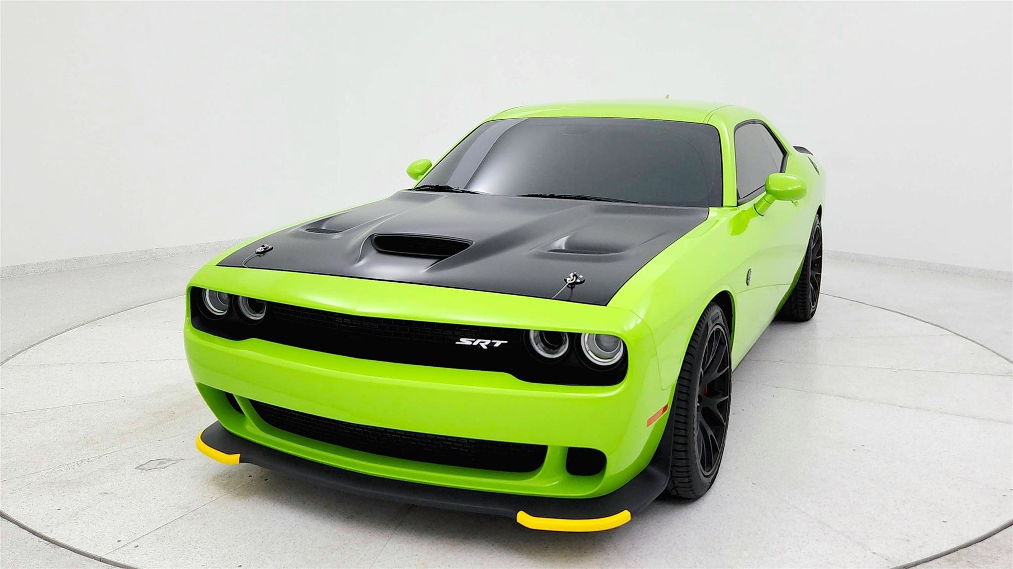 Used 2015 Dodge Challenger SRT Hellcat image 8