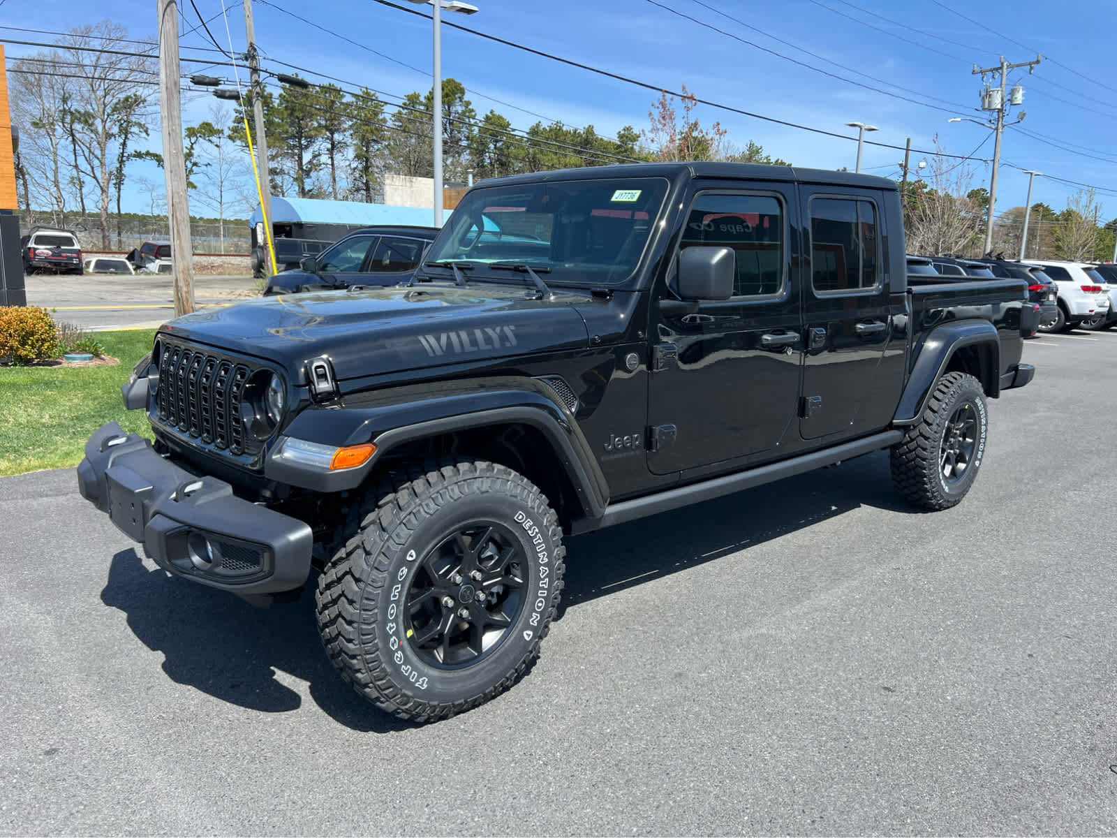 New 2025 Jeep Gladiator Sport image 3