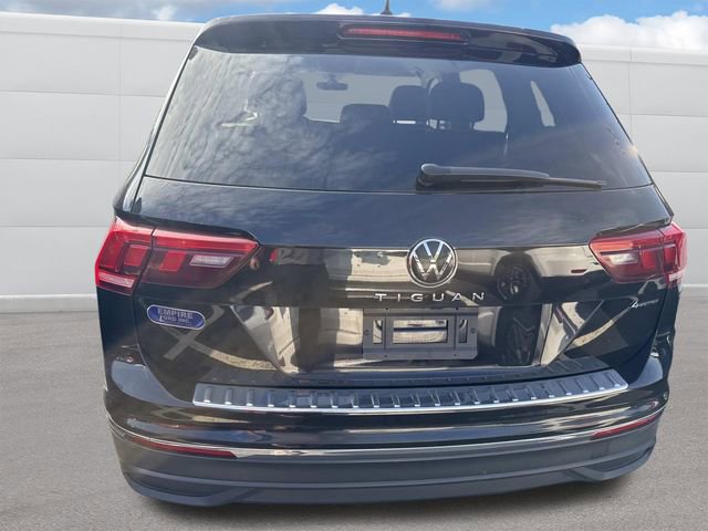 Used 2024 Volkswagen Tiguan Wolfsburg Edition image 3