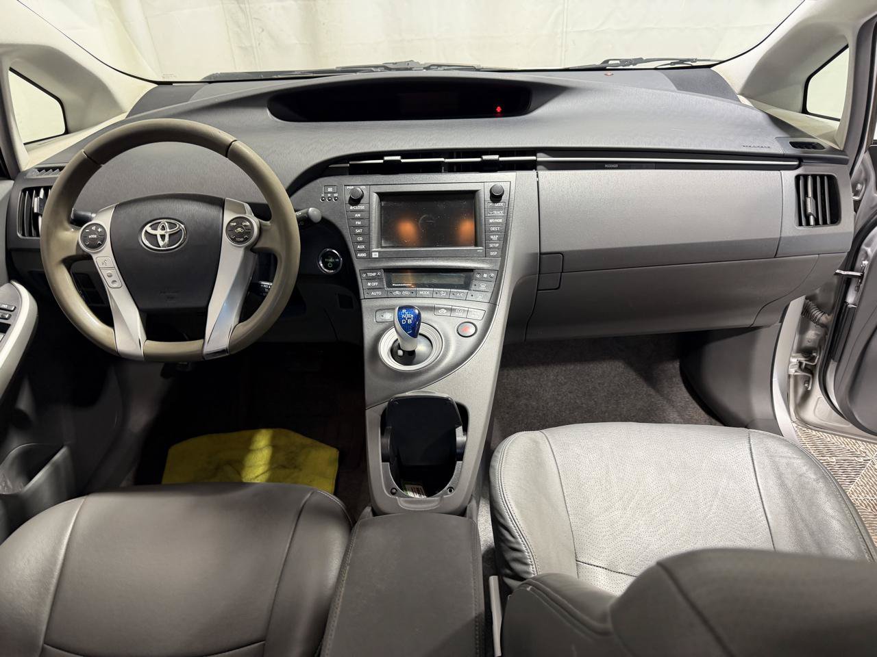 Used 2010 Toyota Prius FWD image 17