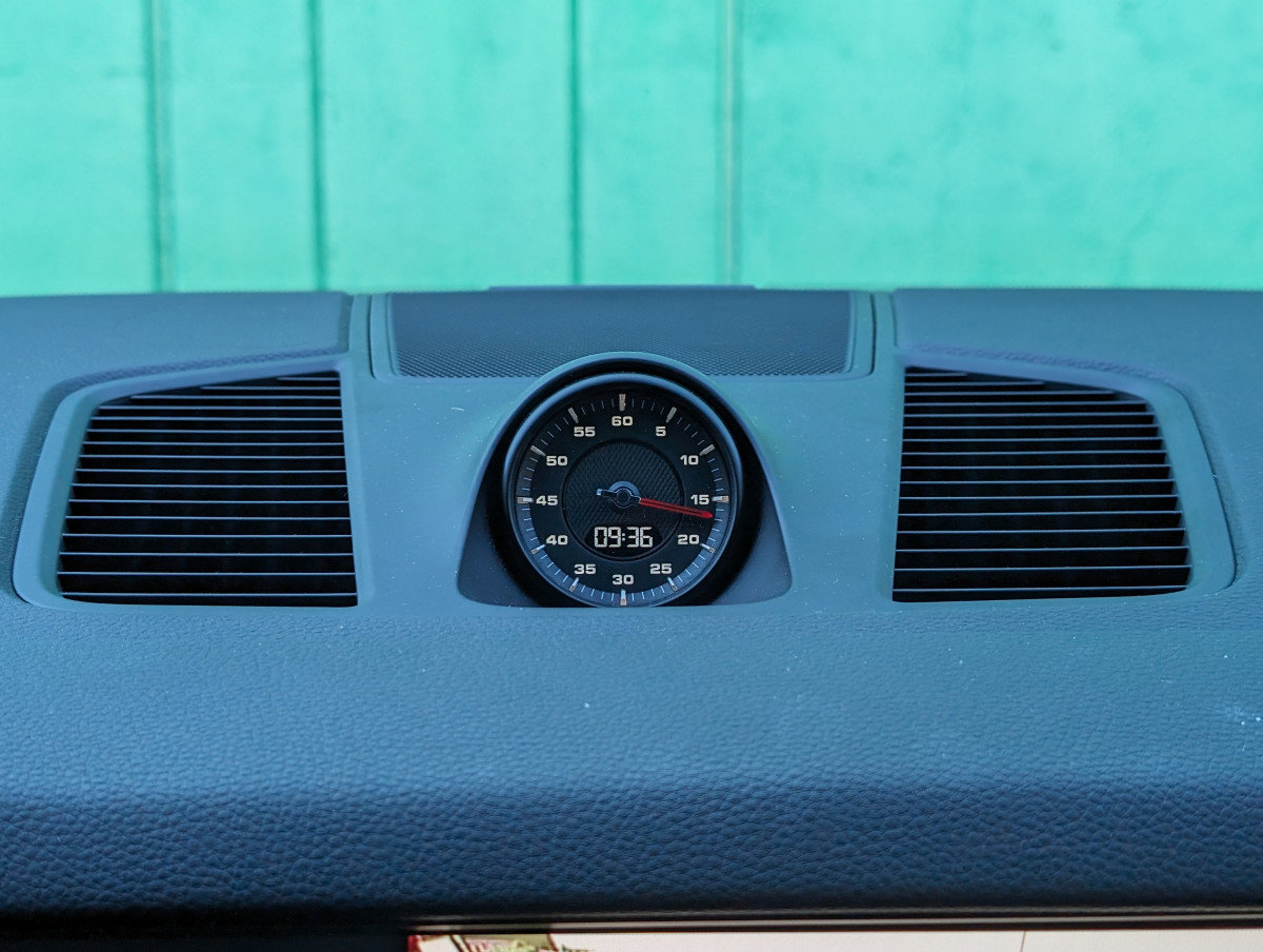 Used 2023 Porsche Cayenne Coupe image 25