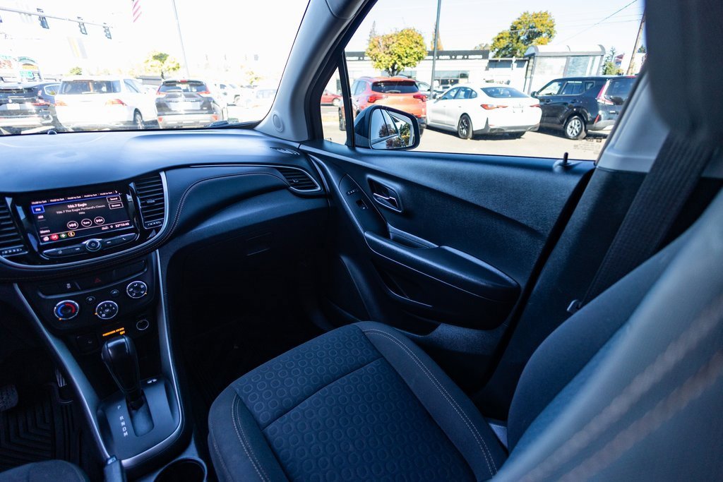 Used 2020 Chevrolet Trax LS w/ Tint and Cruise Package image 21
