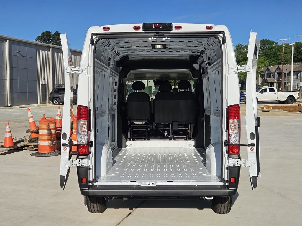 New 2026 RAM ProMaster 2500 w/ Convenience Group image 32