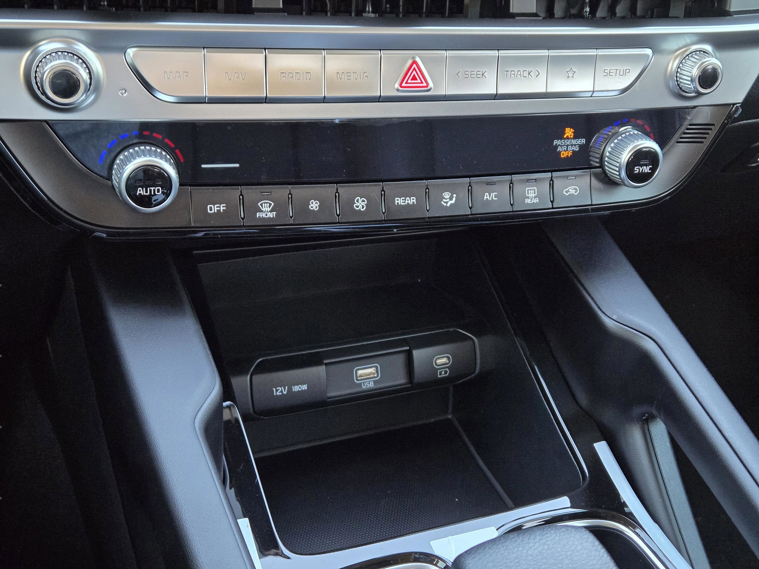 New 2025 Kia Telluride LX FWD image 28