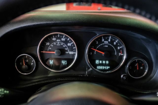 Used 2017 Jeep Wrangler Unlimited Willys image 21