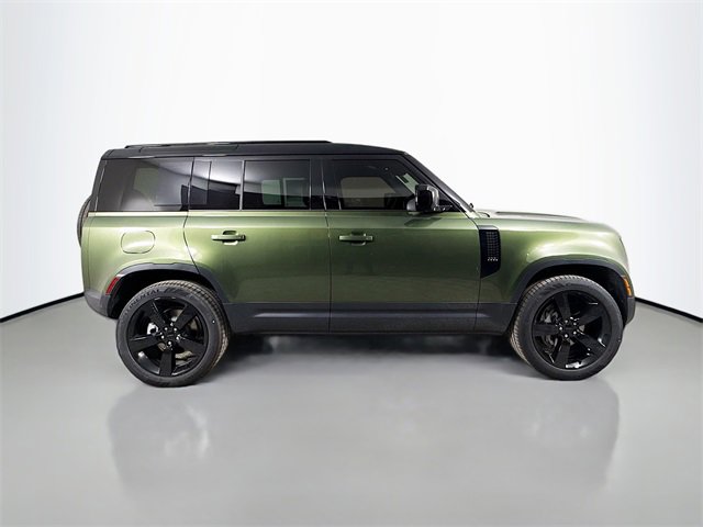 New 2026 Land Rover Defender 110 S image 4