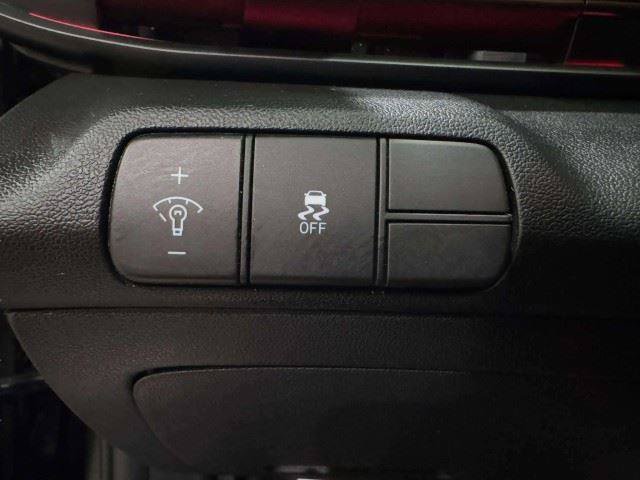 Used 2024 Hyundai Elantra N FWD image 19