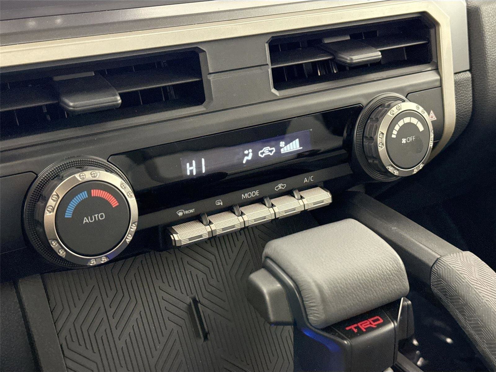 Used 2025 Toyota Tacoma PreRunner RWD image 23