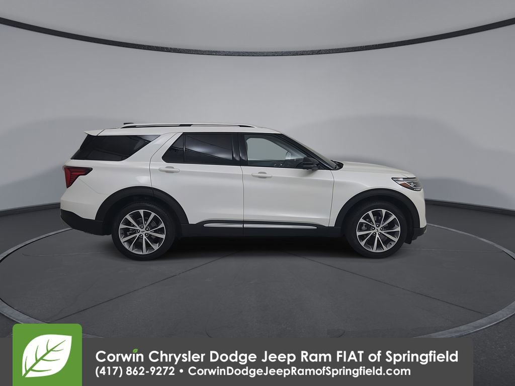 Used 2025 Ford Explorer Platinum w/ Ultimate Package RWD image 17