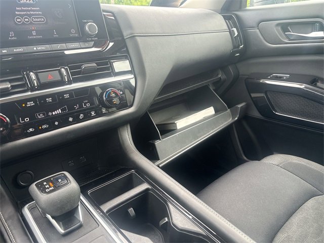 Certified 2022 Nissan Pathfinder SV image 41