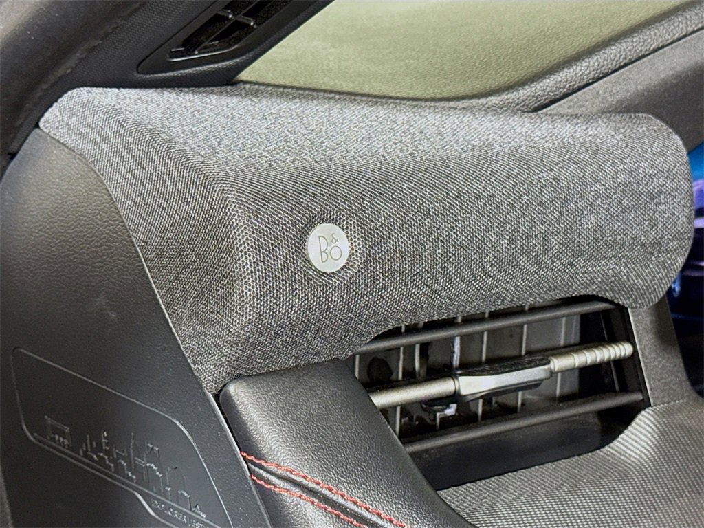 Used 2025 Ford Explorer ST image 17