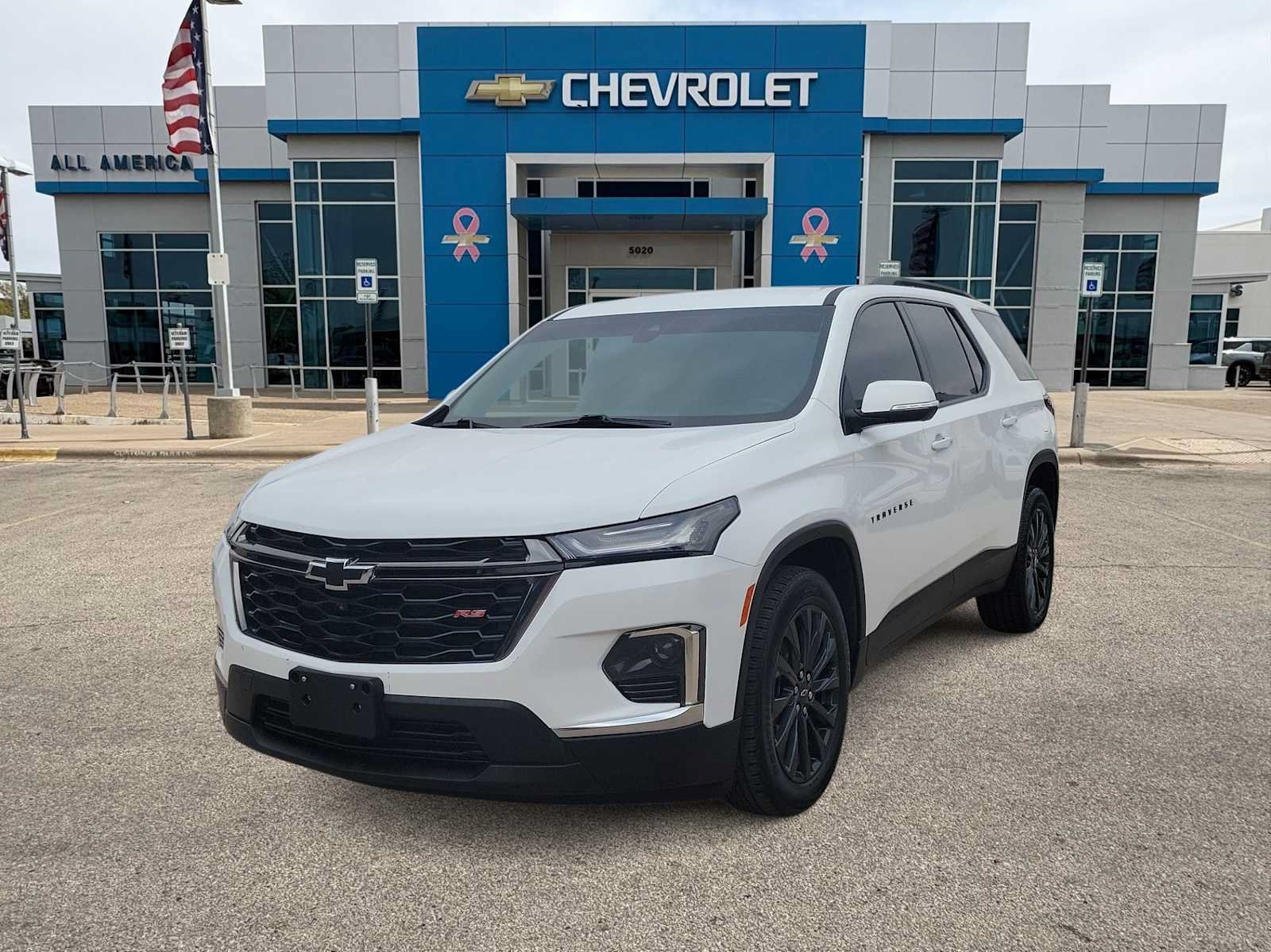 Used 2023 Chevrolet Traverse RS