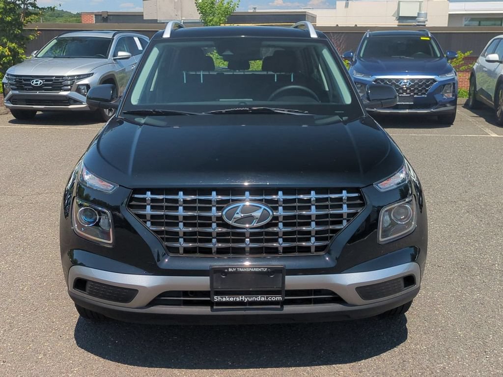 Certified 2022 Hyundai Venue SEL w/ Cargo Package FWD image 8